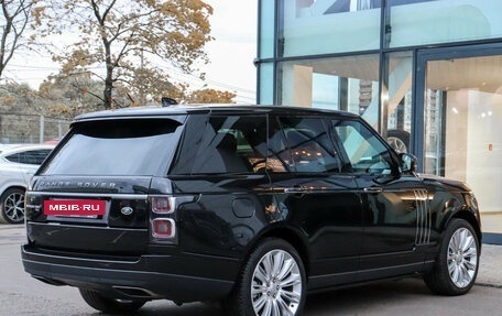 Land Rover Range Rover IV рестайлинг, 2021 год, 10 300 000 рублей, 4 фотография