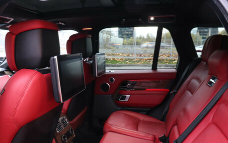 Land Rover Range Rover IV рестайлинг, 2021 год, 10 300 000 рублей, 10 фотография