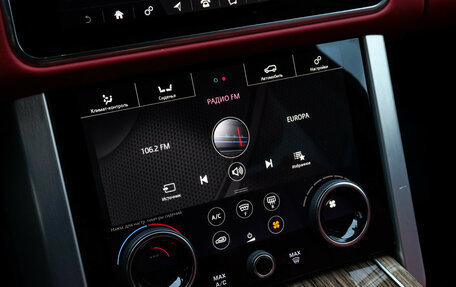 Land Rover Range Rover IV рестайлинг, 2021 год, 10 300 000 рублей, 20 фотография
