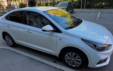 Hyundai Solaris II рестайлинг, 2017 год, 1 350 000 рублей, 3 фотография