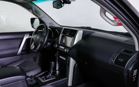 Toyota Land Cruiser Prado 150 рестайлинг 2, 2012 год, 2 990 000 рублей, 10 фотография