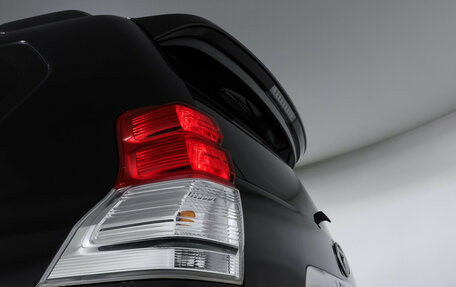 Toyota Land Cruiser Prado 150 рестайлинг 2, 2012 год, 2 990 000 рублей, 20 фотография