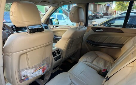 Mercedes-Benz GL-Класс, 2013 год, 2 900 000 рублей, 6 фотография