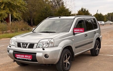 Nissan X-Trail, 2005 год, 700 000 рублей, 2 фотография
