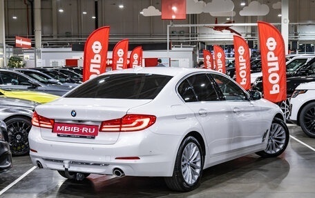 BMW 5 серия, 2019 год, 3 289 700 рублей, 5 фотография