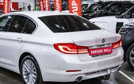 BMW 5 серия, 2019 год, 3 289 700 рублей, 9 фотография