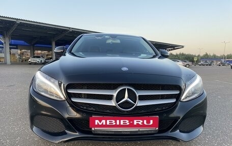 Mercedes-Benz C-Класс, 2017 год, 1 750 000 рублей, 14 фотография