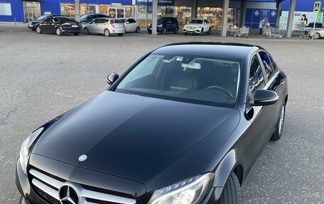 Mercedes-Benz C-Класс, 2017 год, 1 750 000 рублей, 8 фотография