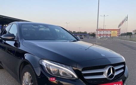 Mercedes-Benz C-Класс, 2017 год, 1 750 000 рублей, 24 фотография