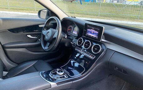 Mercedes-Benz C-Класс, 2017 год, 1 750 000 рублей, 37 фотография