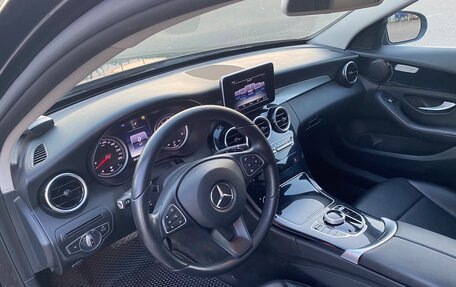 Mercedes-Benz C-Класс, 2017 год, 1 750 000 рублей, 36 фотография