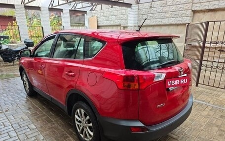 Toyota RAV4, 2013 год, 1 950 000 рублей, 3 фотография