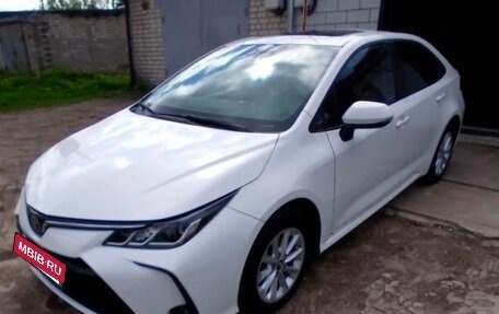Toyota Corolla, 2021 год, 2 фотография