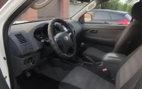 Toyota Hilux VII, 2013 год, 1 850 000 рублей, 7 фотография