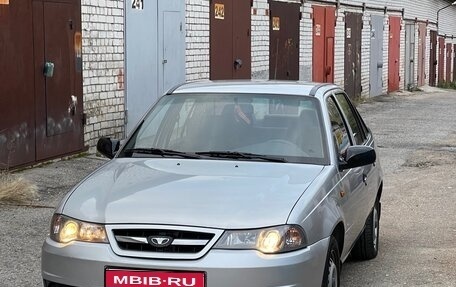 Daewoo Nexia I рестайлинг, 2010 год, 350 000 рублей, 1 фотография