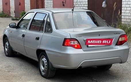 Daewoo Nexia I рестайлинг, 2010 год, 350 000 рублей, 2 фотография