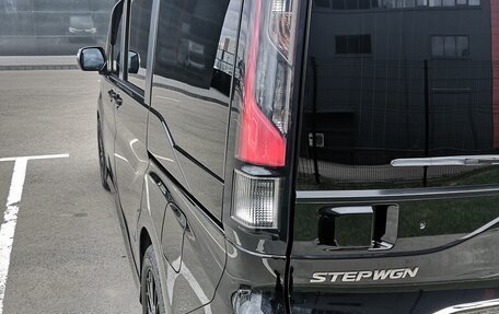 Honda Stepwgn IV, 2019 год, 2 240 000 рублей, 5 фотография