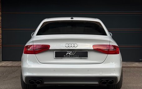 Audi A4, 2014 год, 1 950 000 рублей, 6 фотография
