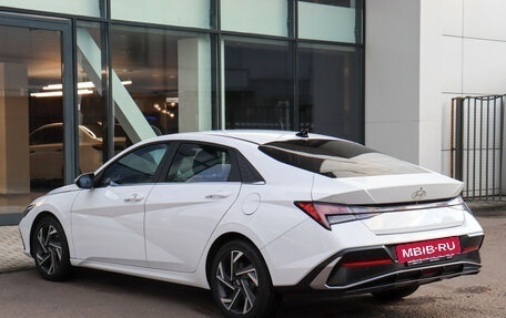 Hyundai Elantra, 2024 год, 2 440 000 рублей, 6 фотография