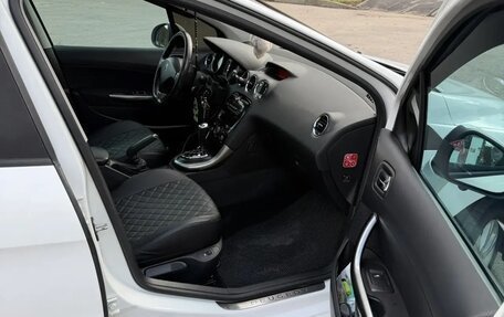 Peugeot 308 II, 2011 год, 780 000 рублей, 16 фотография