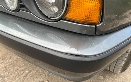 BMW 5 серия, 1989 год, 500 000 рублей, 11 фотография