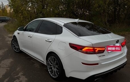 KIA Optima IV, 2019 год, 2 350 000 рублей, 2 фотография