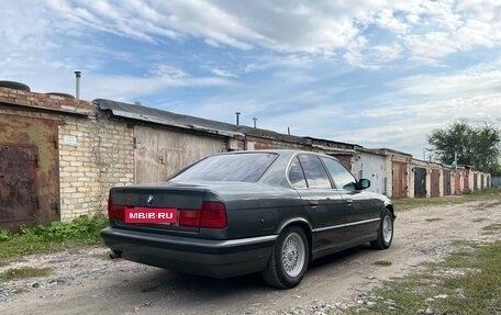BMW 5 серия, 1989 год, 500 000 рублей, 4 фотография