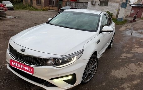 KIA Optima IV, 2019 год, 2 350 000 рублей, 10 фотография