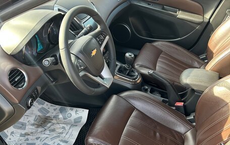 Chevrolet Cruze II, 2013 год, 1 100 000 рублей, 10 фотография