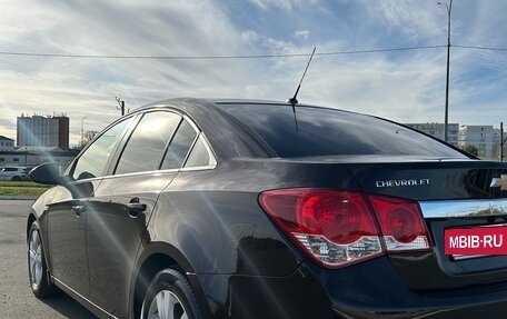 Chevrolet Cruze II, 2013 год, 1 100 000 рублей, 2 фотография