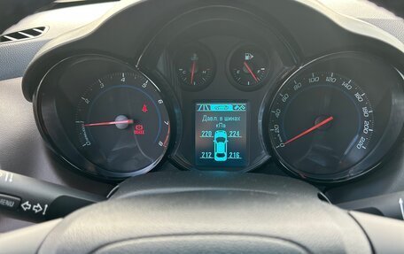 Chevrolet Cruze II, 2013 год, 1 100 000 рублей, 16 фотография