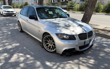 BMW 3 серия, 2011 год, 1 550 000 рублей, 2 фотография