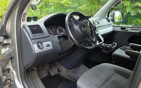 Volkswagen Multivan T5, 2011 год, 2 110 000 рублей, 7 фотография