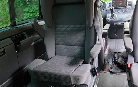 Volkswagen Multivan T5, 2011 год, 2 110 000 рублей, 8 фотография