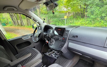 Volkswagen Multivan T5, 2011 год, 2 110 000 рублей, 10 фотография