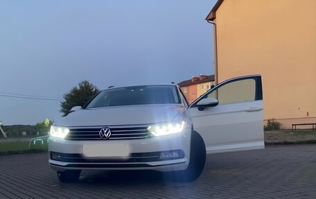 Volkswagen Passat B8 рестайлинг, 2016 год, 1 700 000 рублей, 1 фотография