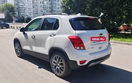 Chevrolet Trax, 2021 год, 1 750 000 рублей, 4 фотография