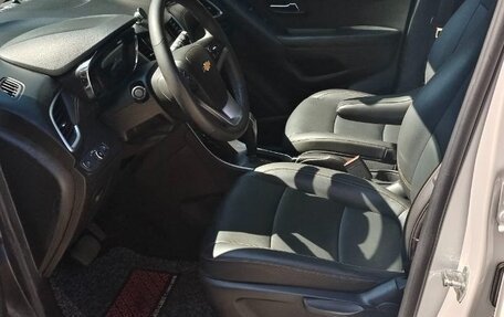 Chevrolet Trax, 2021 год, 1 750 000 рублей, 13 фотография