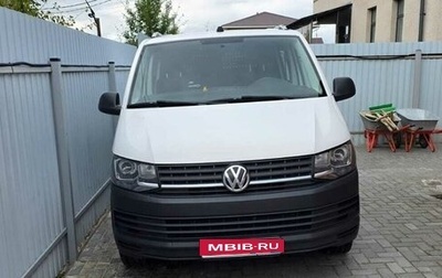 Volkswagen Transporter T6 рестайлинг, 2018 год, 2 800 000 рублей, 1 фотография