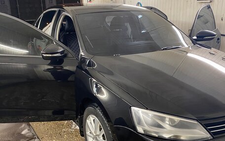 Volkswagen Jetta VI, 2013 год, 1 100 000 рублей, 6 фотография