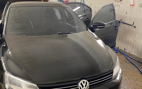 Volkswagen Jetta VI, 2013 год, 1 100 000 рублей, 5 фотография
