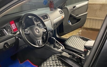 Volkswagen Jetta VI, 2013 год, 1 100 000 рублей, 11 фотография