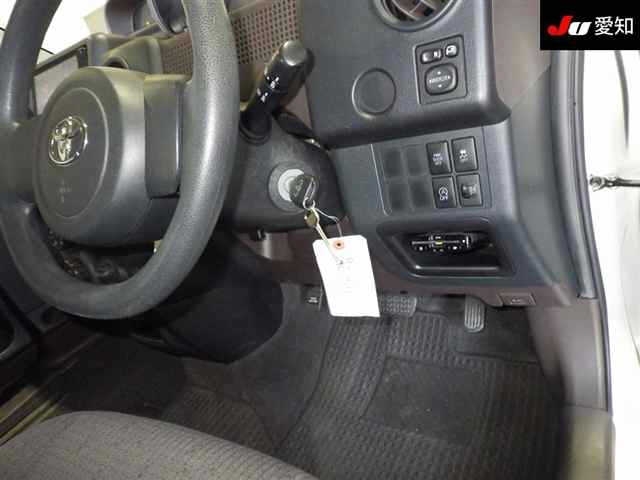 Toyota Porte II, 2015 год, 1 028 000 рублей, 3 фотография