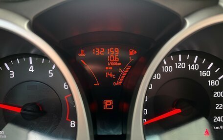 Nissan Juke II, 2011 год, 640 000 рублей, 19 фотография