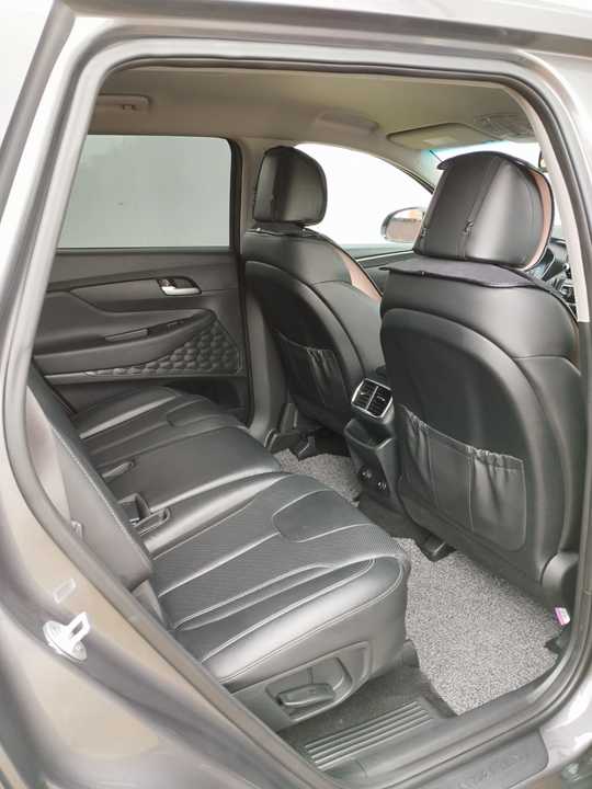 Hyundai Santa Fe IV, 2018 год, 2 750 000 рублей, 16 фотография
