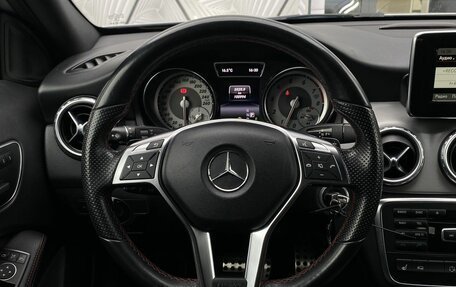 Mercedes-Benz GLA, 2015 год, 1 899 000 рублей, 14 фотография