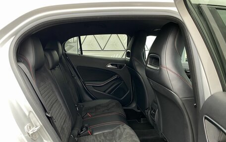 Mercedes-Benz GLA, 2015 год, 1 899 000 рублей, 23 фотография