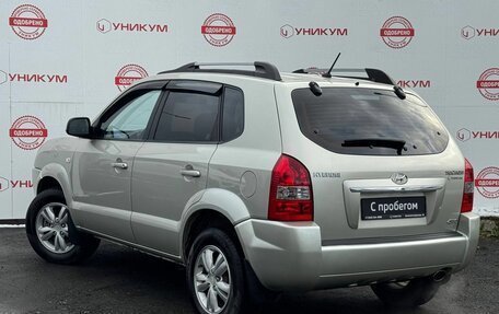 Hyundai Tucson III, 2008 год, 899 000 рублей, 3 фотография