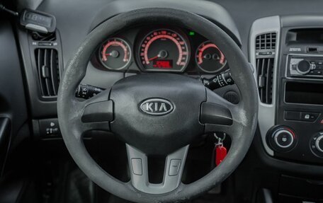 KIA cee'd I рестайлинг, 2011 год, 389 000 рублей, 8 фотография