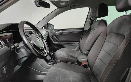 Volkswagen Tiguan II, 2017 год, 2 291 000 рублей, 16 фотография